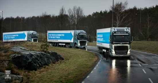 Volvo-platoon.jpg