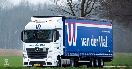 vanderwal-lr-0001.jpg vanderwal-lr-0001.jpg