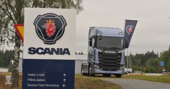 Scania-VWlr.jpg Scania-VWlr.jpg