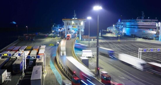 Calais_LR.jpg Calais_LR.jpg