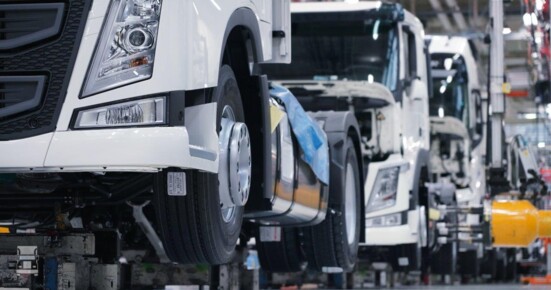 Volvo_fabriek_2.jpg Volvo_fabriek_2.jpg