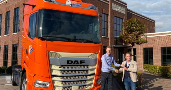 Truckland-levert-DAF-XG-aan-Albert-Keijer