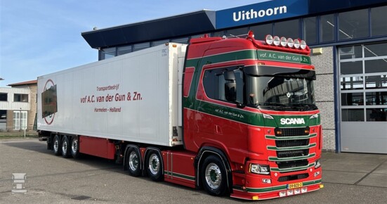 Gun1 (960 x 681) Gun1 (960 x 681)