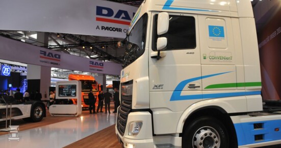 DAF-onderlip1LR.jpg DAF-onderlip1LR.jpg