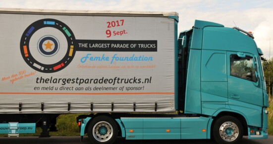 Largest3LR.jpg Largest3LR.jpg