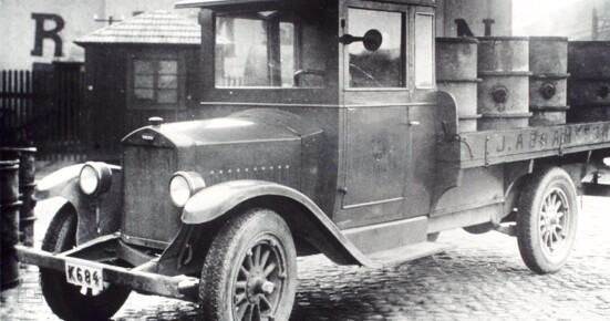 Volvo_Trucks_Series_1_1928_-_T24-1982-96.jpg Volvo_Trucks_Series_1_1928_-_T24-1982-96.jpg