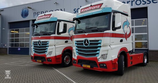 Koeltrans_angeren_Actros.jpg Koeltrans_angeren_Actros.jpg