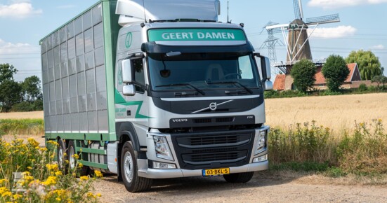 635_2018_Damen_Ohe_en_Laak_007.jpg 635_2018_Damen_Ohe_en_Laak_007.jpg