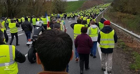 gele_hesjes.jpg gele_hesjes.jpg