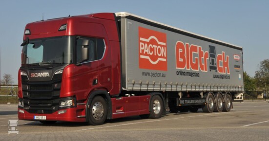 Scania_S520_V8_LR.jpg Scania_S520_V8_LR.jpg