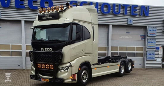 Iveco (5) Iveco (5)