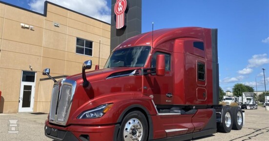 Kenworth T680 (960 x 720) Kenworth T680 (960 x 720)