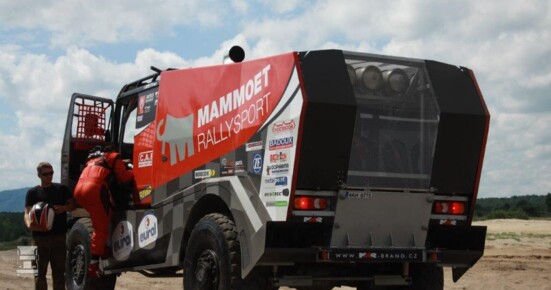 Sherparally2.jpg Sherparally2.jpg