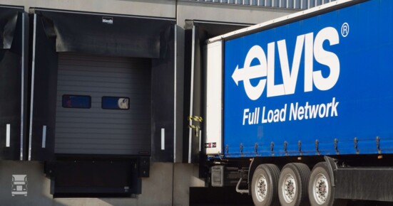 Elvis_LKW_LR.jpg Elvis_LKW_LR.jpg