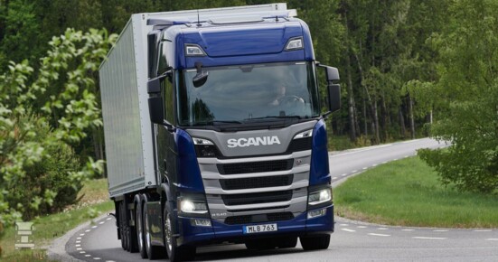 Scania-540-hp-press-2_LR.jpg
