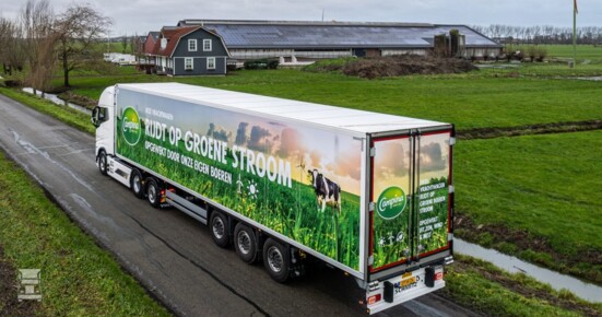 simon-loos-volvo-fh-electric-friesland-campina-1 (002) simon-loos-volvo-fh-electric-friesland-campina-1 (002)