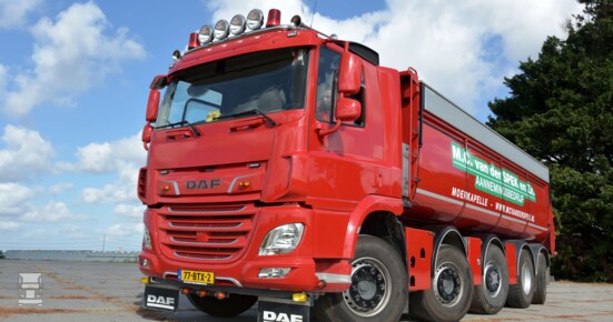 DAF 10x3-extre-light MC Van der Spek lv laag gw DAF 10x3-extre-light MC Van der Spek lv laag gw