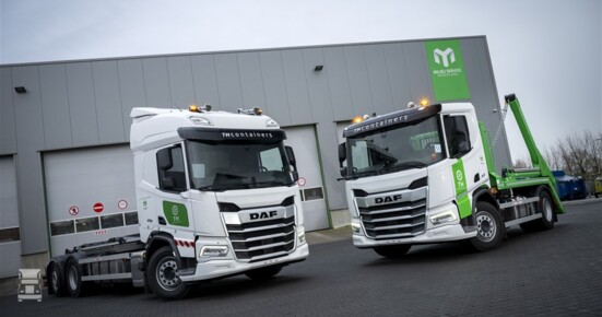 TH1 (960 x 640) TH1 (960 x 640)