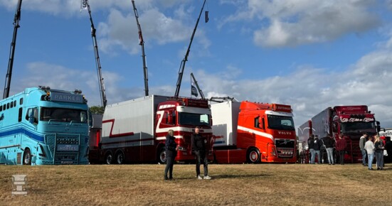 f8940211-20b6-4270-9295-c4a57377d4ce f8940211-20b6-4270-9295-c4a57377d4ce