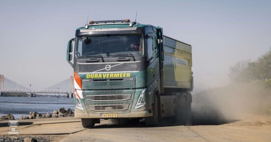 Electric Trucks in Reality NL (15)-1400