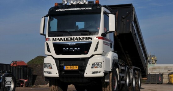 MAN-mandemakers1LR.jpg MAN-mandemakers1LR.jpg