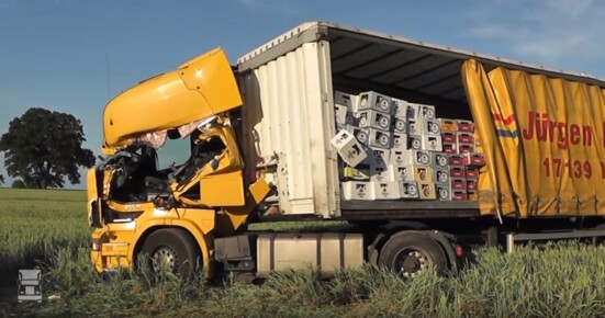 Scaniacrash2.jpg Scaniacrash2.jpg