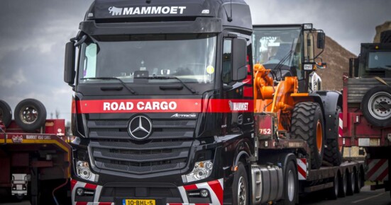 roadcargo1-1400.jpg roadcargo1-1400.jpg
