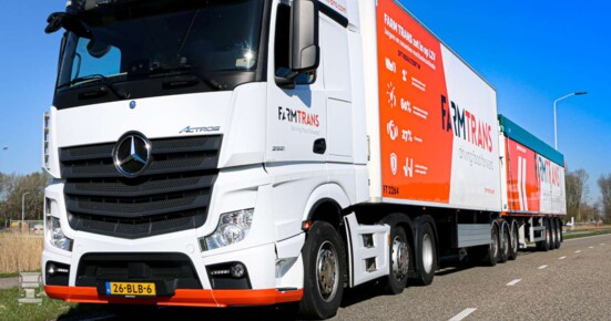 LZV_Farm_Trans-1400.jpg LZV_Farm_Trans-1400.jpg