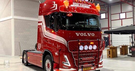 Stam_Jubileumtruck_BIGtruck-1400.jpg Stam_Jubileumtruck_BIGtruck-1400.jpg