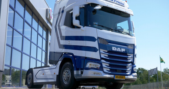 Hoek Trans DAF XG+
