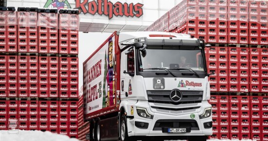 BIGtruck vermomde eActros 600 25DT287_010 (960 x 640)