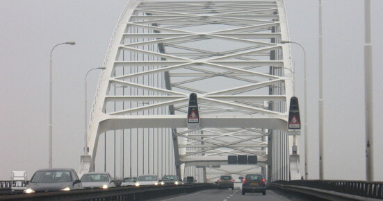 800px-Merwedebrug_Sleeuwijk.jpg 800px-Merwedebrug_Sleeuwijk.jpg
