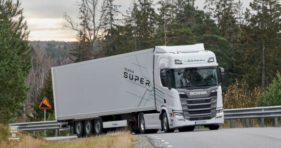 Scania_Super_Bigtruck.jpg Scania_Super_Bigtruck.jpg