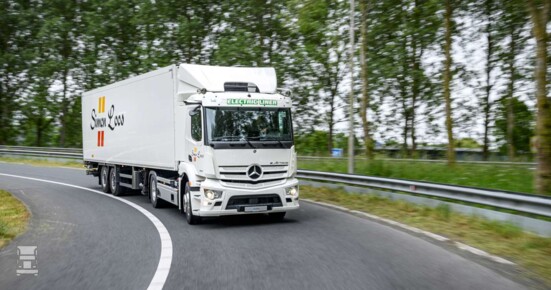 eActros Simon Loos-1400