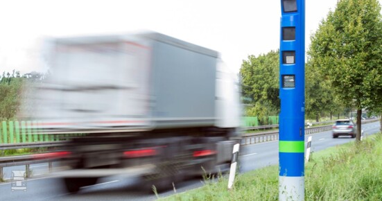 Kontrollsaeule2LR.jpg Kontrollsaeule2LR.jpg