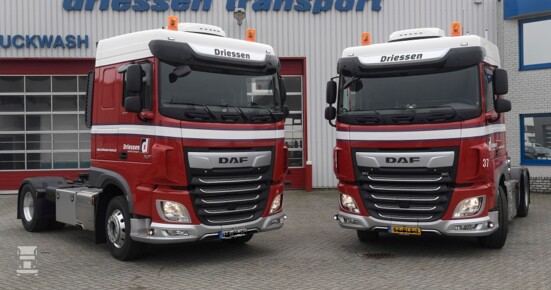 Nieuwe_DAFs_Driessen_Speciaaltransport.jpg Nieuwe_DAFs_Driessen_Speciaaltransport.jpg