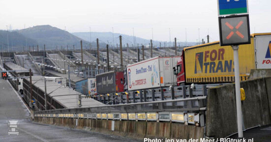 Calais-1400_copy.jpg Calais-1400_copy.jpg