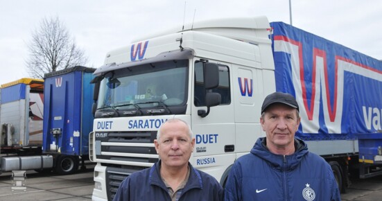 Russen_vdWal_LR.jpg Russen_vdWal_LR.jpg