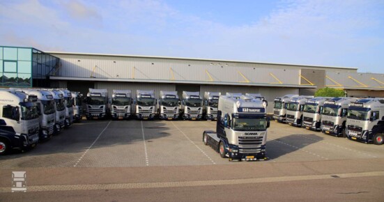K&B Transport (8) K&B Transport (8)