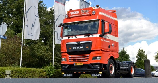 100emanvoorvoszaltbommel10 (960 x 539) 100emanvoorvoszaltbommel10 (960 x 539)