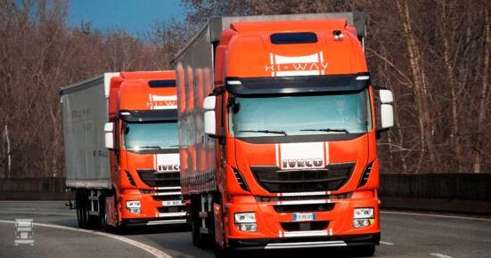 Iveco-Stralis-Platooning-005.jpg