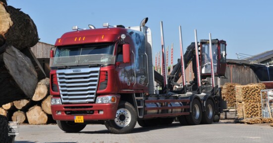 Freightliner-Lamme1LR.jpg Freightliner-Lamme1LR.jpg