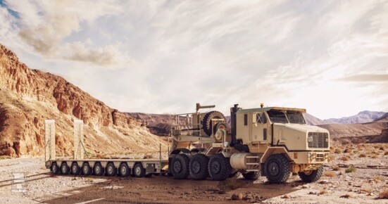 Broshuis_oshkosh_LR.jpg Broshuis_oshkosh_LR.jpg