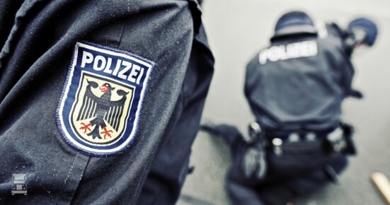 Polizei_deutschland_LR.jpg Polizei_deutschland_LR.jpg