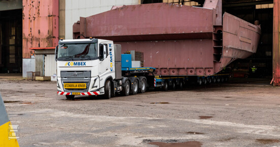 volvo-fh16-combex-zwaartransport-kruipversnellingen.jpg volvo-fh16-combex-zwaartransport-kruipversnellingen.jpg