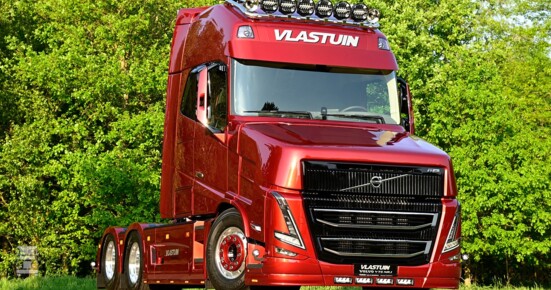 Volvo Bonneted FH (3) Volvo Bonneted FH (3)