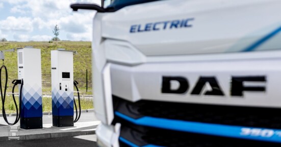 1763637443771 1763637443771