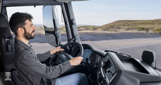 Chauffeur_Iveco.jpg