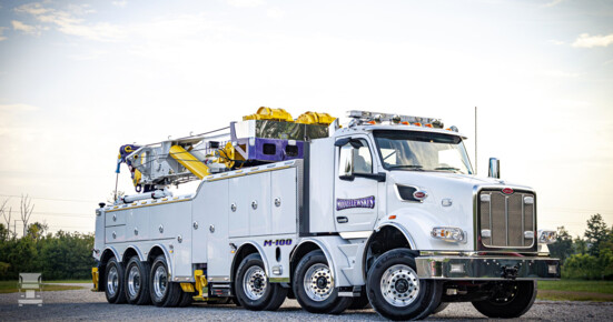 Wrecker Peterbilt