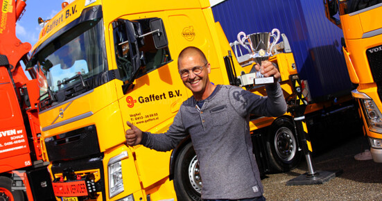 056-IMG_1709-border.JPG 056-IMG_1709-border.JPG